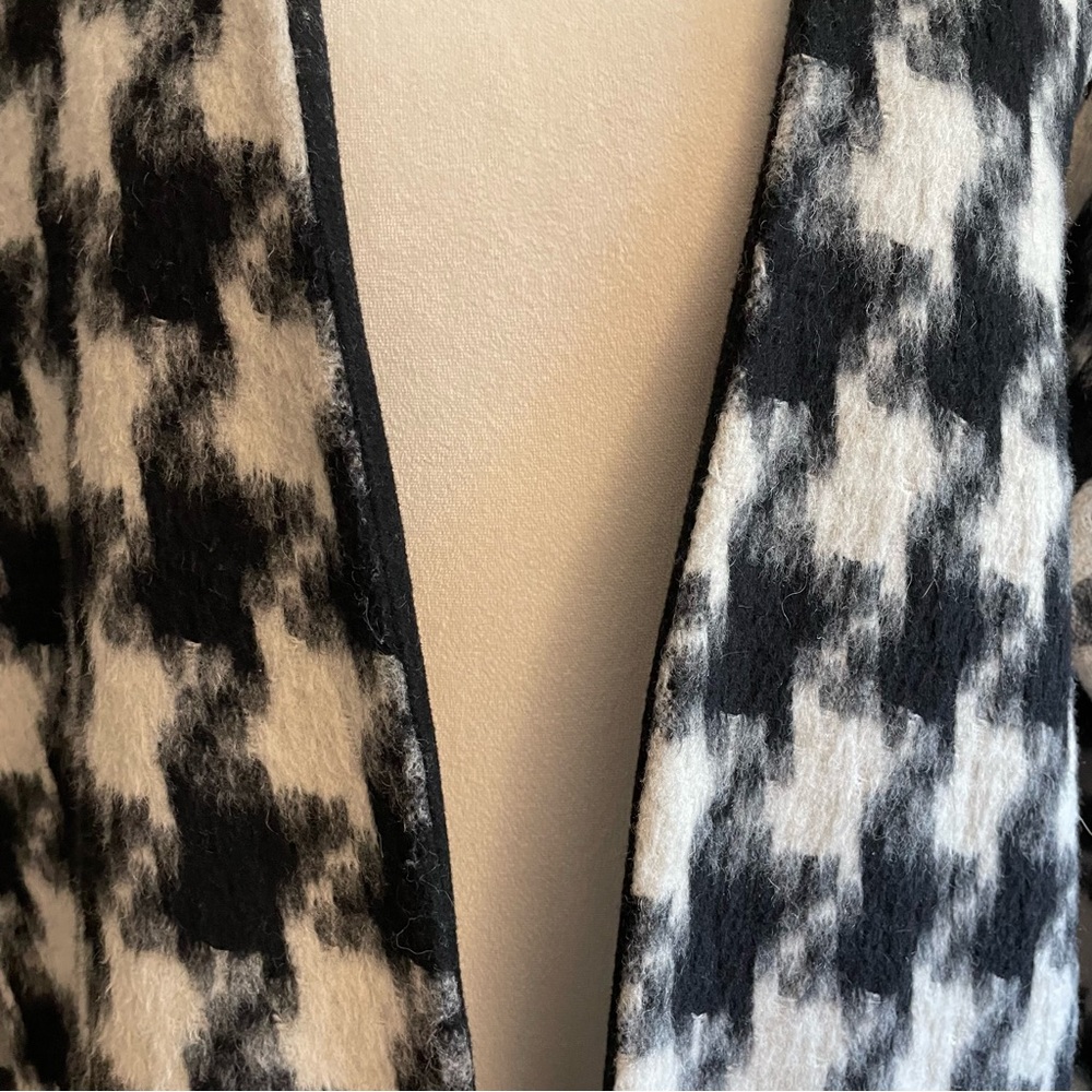 M By M Houndstooth Open Front Jacket - image 3
